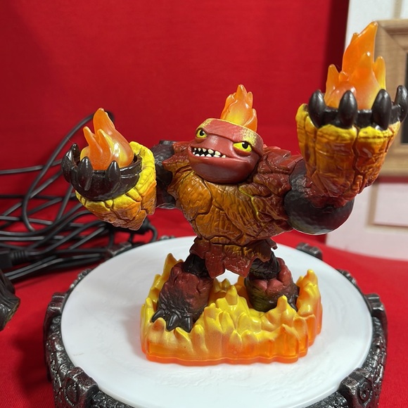 SKYLANDER GIANTS “HOT HEAD” & “TREE REX” w/PORTAL OF POWER ACTION FIGURE SET - Picture 3 of 11
